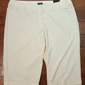 AVENUE Cuffed Capri Pant Sz 26 Ivory Beige